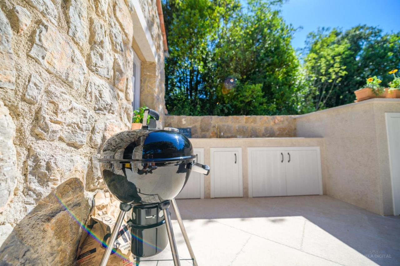 Stone House Leani Villa Sveti Jakov Eksteriør bilde
